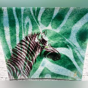 Anactacia Original Collection handmade  green w/ brown zebra head platter, 9.5